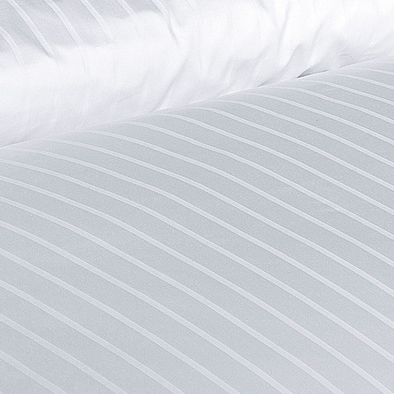 Luna Damast-Bettwäsche 140 g/m² Streifsatin 6/24 mm weiß
