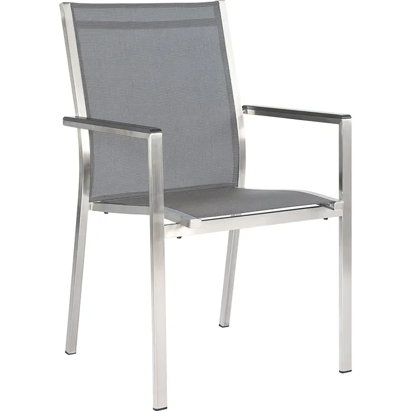 STERN CARDIFF Stapelsessel mit silbernem Aluminiumgestell und grauem Textilbezug, moderner Gartenstuhl mit Armlehnen, stapelbar, freigestellt vor weißem Hintergrund