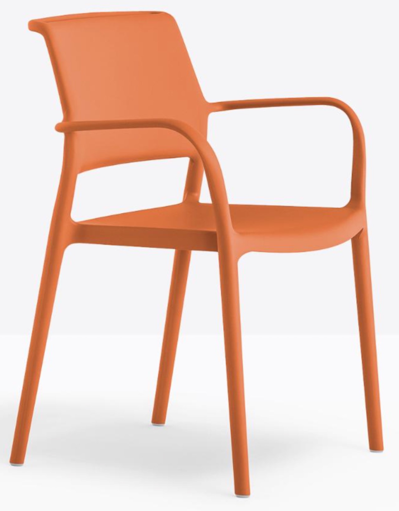 ARA 315 Outdoor Stapelsessel by Pedrali – moderner Armlehnstuhl in Orange - Hantermann - Der Hotelausstatter ARA 315 Outdoor Stapelsessel von Pedrali in Orange mit Armlehnen für Terrasse, Gastronomie und Hotel