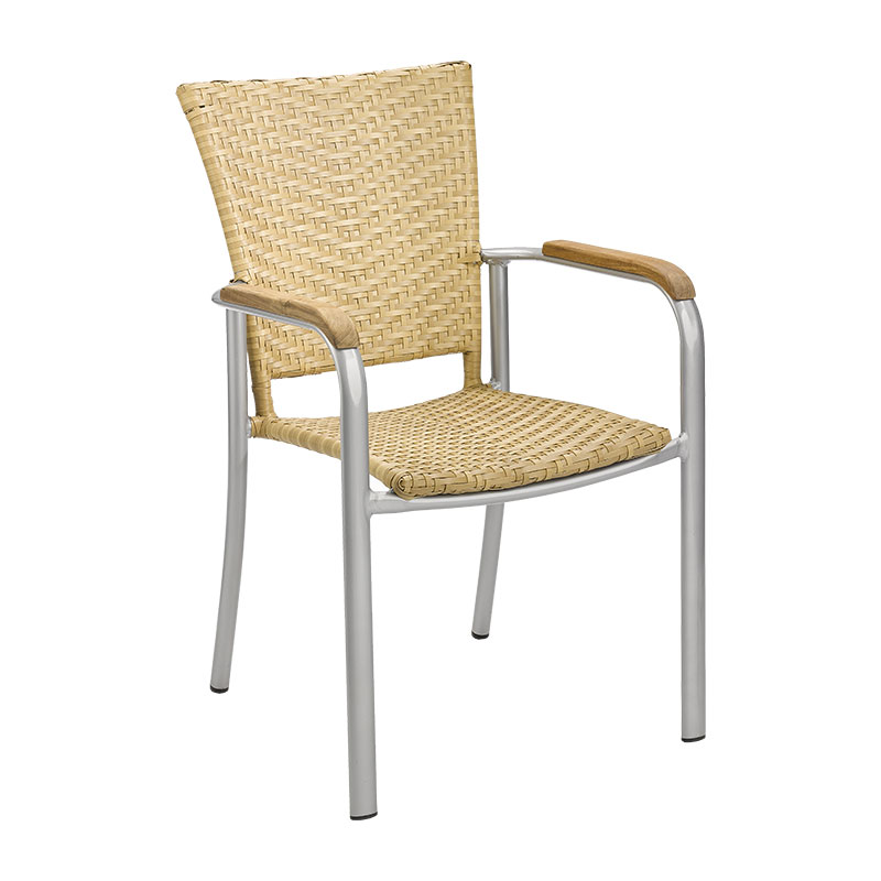 BAJA 3 Outdoor Stapelsessel – Beige Rattanflechtung - Hantermann - Der Hotelausstatter BAJA 3 Alu-Rattan Outdoor Stapelsessel in Beige mit silbernem Aluminiumgestell, Armlehnen in Holzoptik und 87 cm Höhe