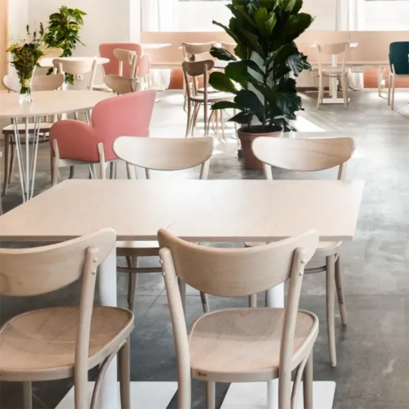 BANANA Bistrostuhl, Bugholzstuhl von TON® – Bild 5