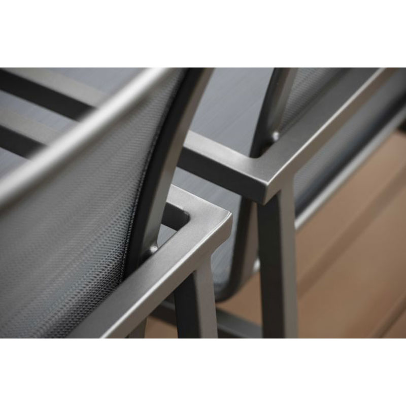 CARDIFF Outdoor Stapelsessel – Detailansicht - Hantermann - Der Hotelausstatter Detailansicht des CARDIFF Outdoor Stapelsessels von STERN® mit stabilem Gestell und Textilen-Bespannung