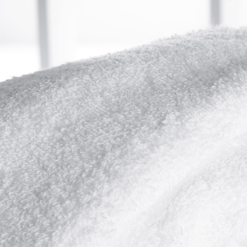 COMFORT 425 g/m² weißes Walkfrottier-Handtuch ohne Bordüre mit dichter Schlingenstruktur