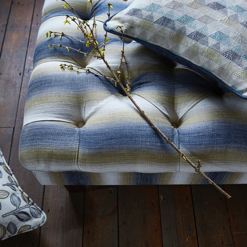 COUNTRY Dekokissen im modernen Landhausstil