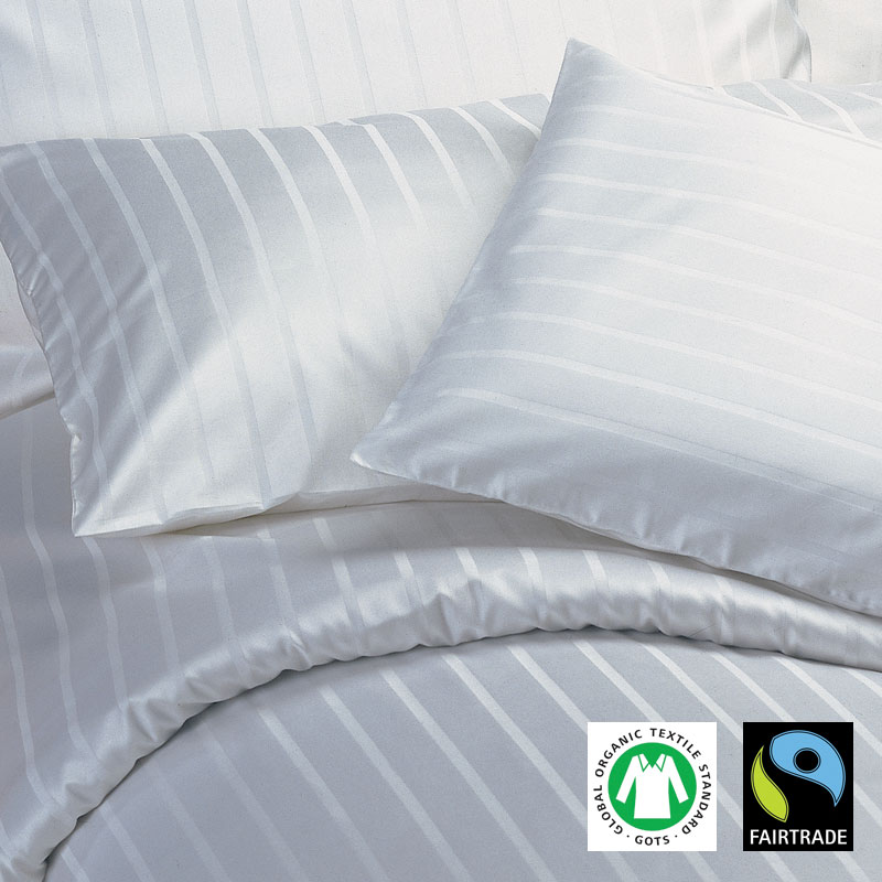 GALIFERA FAIR BIO-Bettwäsche – weiße Streifsatin-Bettwäsche 6/24 mm, GOTS- und Fairtrade-zertifiziertM - Hantermann - Der Hotelausstatter Weiße GALIFERA FAIR BIO-Bettwäsche mit Streifsatin 6/24 mm und Siegeln für GOTS- und Fairtrade-Zertifizierung