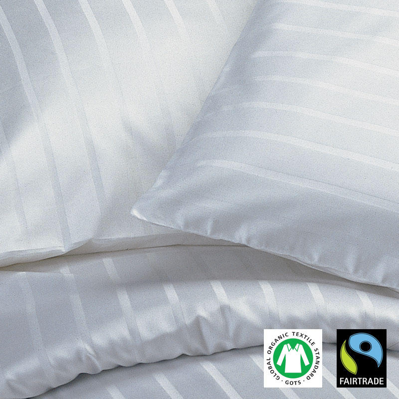 GALIFERA FAIR BIO-Bettwäsche aus weißem Streifsatin mit 6/24-mm-Streifen, GOTS- und Fairtrade-zertifiziert, Logos im Bild