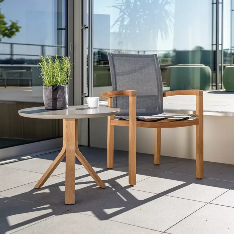 LEAH Outdoor Teakholz-Sessel mit Textilenbezug Leinen grau by STERN® – Bild 3