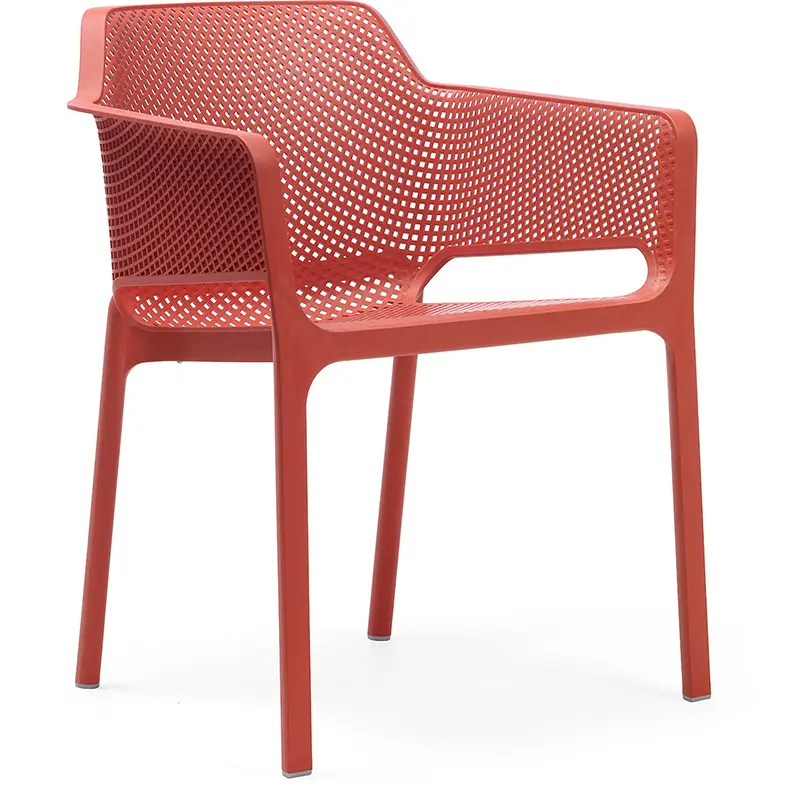 NARDI NET Outdoor Stapelsessel – moderner Armlehnstuhl in Rot - Hantermann - Der Hotelausstatter NARDI NET Outdoor Stapelsessel in Rot mit Netzstruktur und Armlehnen für Terrasse, Hotel und Gastronomie