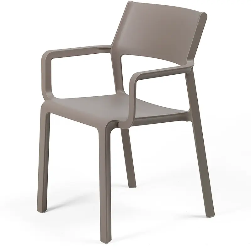 NARDI TRILL Armlehnstuhl – stapelbarer Kunststoffstuhl in Taupe - Hantermann - Der Hotelausstatter NARDI TRILL Armlehnstuhl in Taupe aus Kunststoff, stapelbar für Gastronomie, Hotel und Terrasse