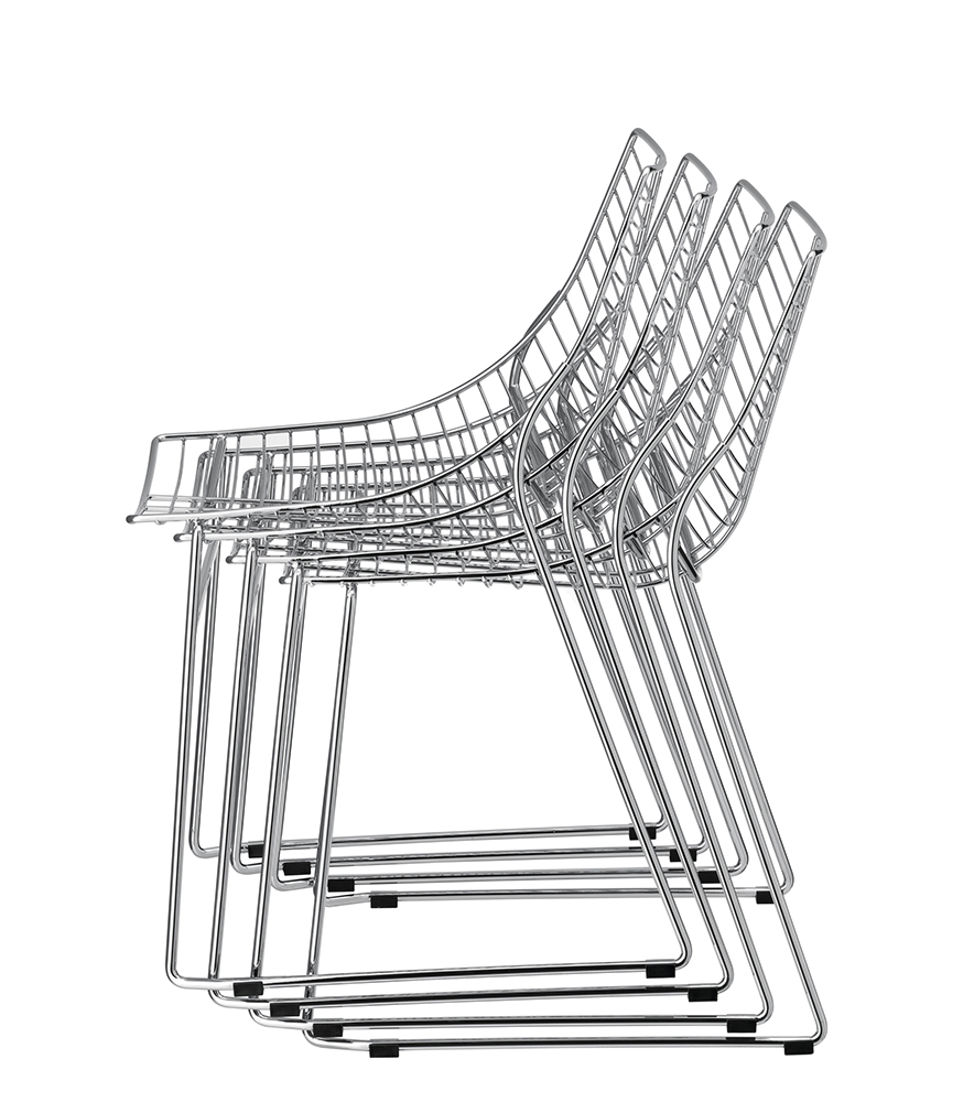 NET 096 von Et al. – vierfach stapelbarer Stahldrahtstuhl mit Kufengestell - Hantermann - Der Hotelausstatter Vier stapelbare NET 096 Stühle von Et al. in Chrom mit Sitz- und Rückenfläche aus geformtem Stahldraht