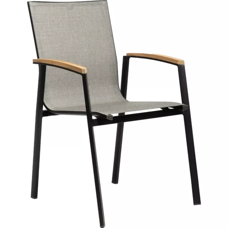 NEW TOP Outdoor Stapelsessel von STERN® mit schwarzem Gestell, grauer Bespannung und Teakarmlehnen