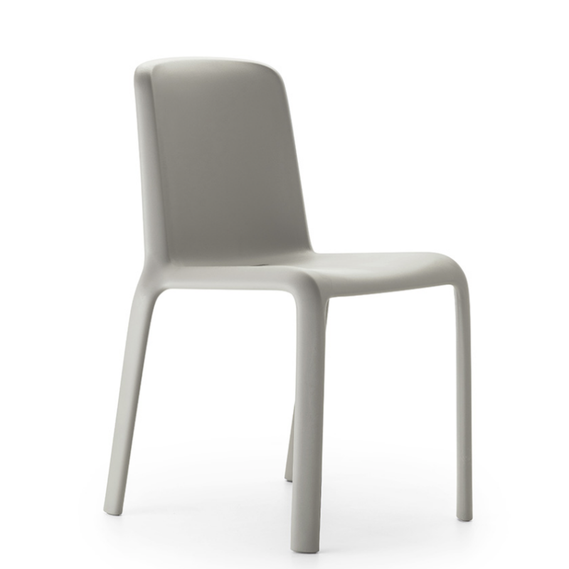 SNOW 300 Outdoor Stapelstuhl von Pedrali aus glasfaserverstärktem Polypropylen, leichter UV-beständiger Designstuhl, stapelbar bis 8 Stück
