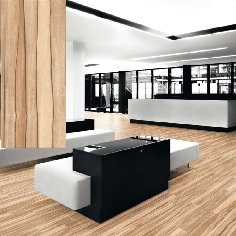 Vinyl-Designboden INDISCHER APFEL blond mit hellem, lebendig gemasertem Holzdekor in modernem Empfangsbereich