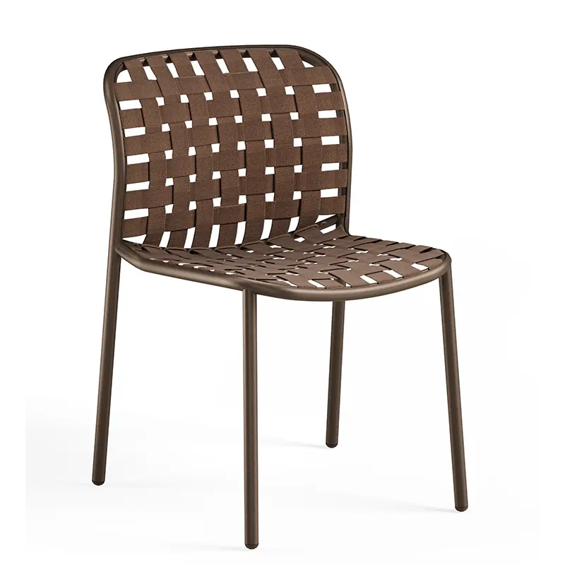 Yard 500 Stuhl von EMU – elastischer Outdoor-Komfort mit Aluminiumrahmen für Terrasse & Garten - Hantermann - Der Hotelausstatter Yard 500 Stuhl von EMU, Outdoor-Stuhl mit elastischen Gurten und Aluminiumgestell für Terrasse und Garten