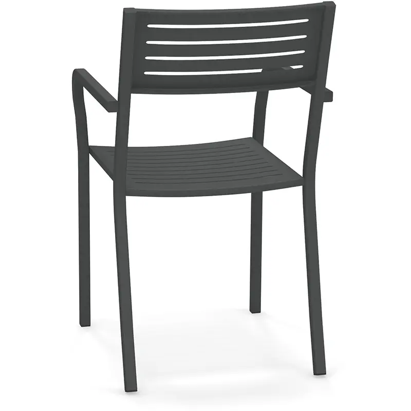 EMU SEGNO 268 in Antikeisen (22). Perspektive von hinten. - Hantermann - Der Hotelausstatter Outdoor-Stapelsessel EMU SEGNO 268 in Antikeisen (22), Metallplatten-Sitz und -Rückenlehne, stapelbar. Perspektive von hinten. Belastbar bis 200 kg statisches Gewicht. Ideal für Senioren und Terrassen im Bistro, Cafe, Restaurant und Hotel.