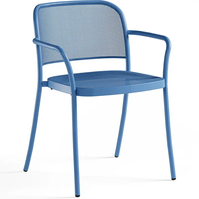 EMU Café Outdoor Stapelsessel 557 in Marine-blau (16) - Hantermann - Der Hotelausstatter EMU Café Outdoor Stapelsessel 557 in Marine-blau (16): Eleganter Armlehnstuhl aus pulverbeschichtetem Stahl mit Mesh-Sitz und -Lehne, schlanke Rahmenbeine – minimalistisches Design für Café, Bistro, Restaurant- und Hotelterrassen.