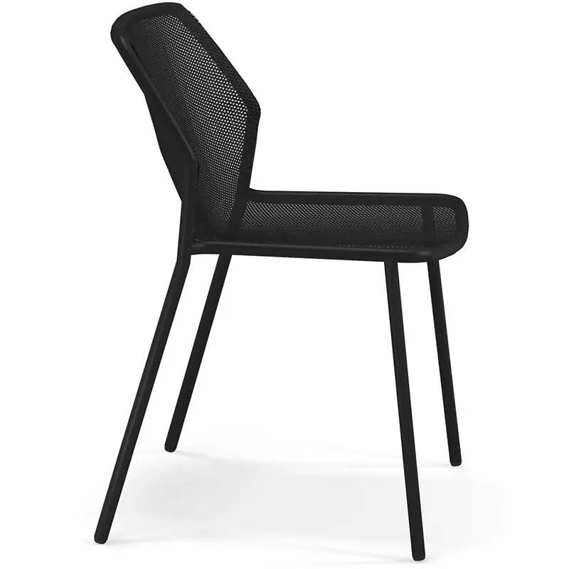 EMU Darwin 521 Stapelstuhl in Schwarz, Profilansicht - Hantermann - Der Hotelausstatter EMU Darwin 521 Stapelstuhl in Schwarz, Profilansicht