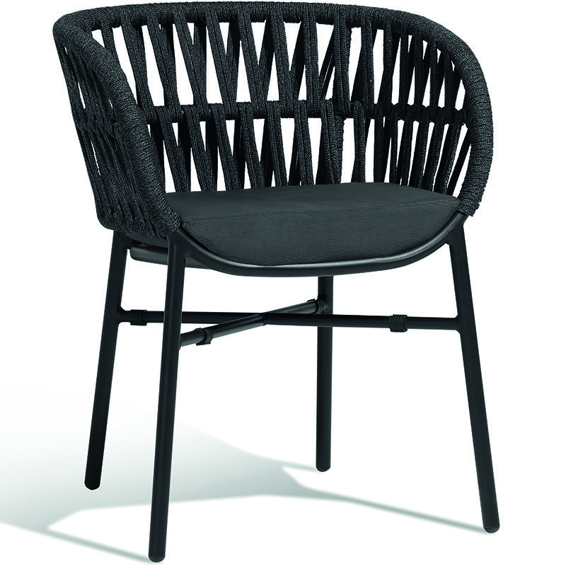 Grattoni Tahiti Outdoor-Sessel schwarz/dkl. grau/schwarz - Hantermann - Der Hotelausstatter Grattoni Tahiti Outdoor-Sessel in schwarz Aluminiumgestell mit robustem dkl. grauem Seilgeflecht und bequemer schwarzer Sitzpolsterung – stapelbarer Design-Gartenstuhl für Terrasse und Hotelbereich.