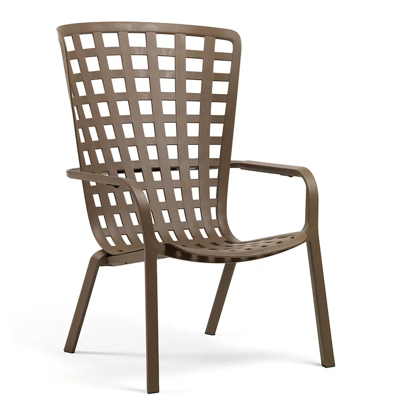 Nardi Folio 300 in Tabbak, Outdoor‑Loungesessel - Hantermann - Der Hotelausstatter Nardi Folio 300 Loungesessel aus Fiberglas‑Polypropylen mit perforierter Rückenlehne für Terrasse und Gastronomie