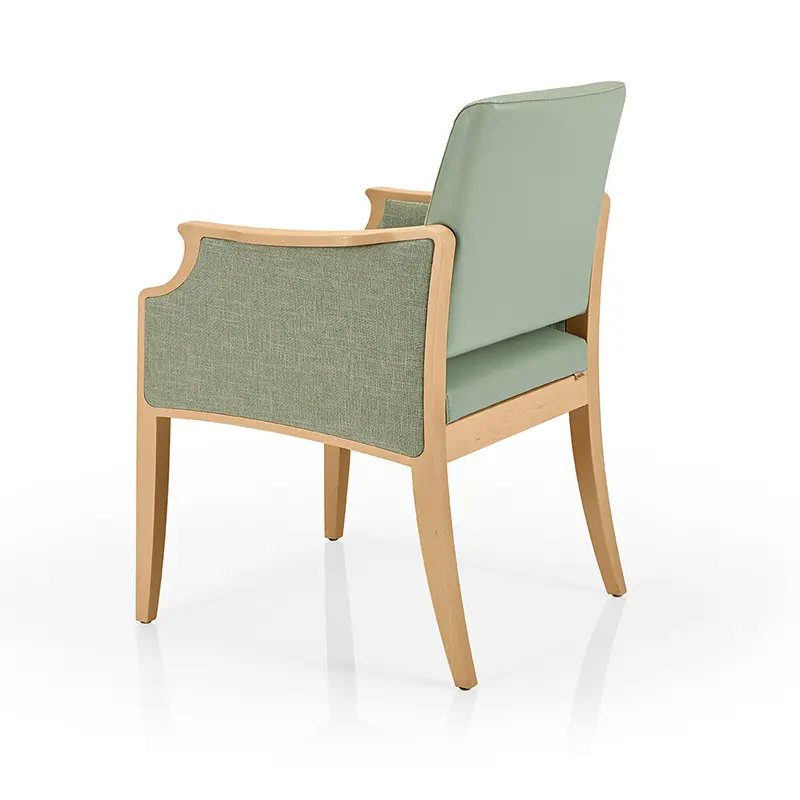 Janelle Sessel/Lounge by JMS – seitliche Rückenansicht Hochlehnsessel mit Stoffpaneel und Holzgestell - Hantermann - Der Hotelausstatter Janelle Sessel/Lounge by JMS mit seitlichem Stoffpaneel, hoher Rückenlehne und hellem Holzgestell